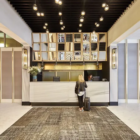 Catedral 4 Sup 4* Барселона