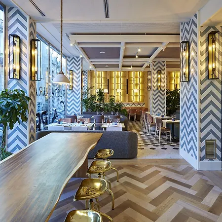 Catedral 4 Sup Отель Барселона