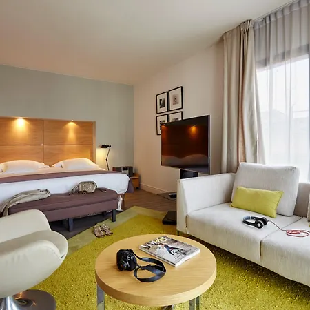 Catedral 4 Sup Отель Барселона