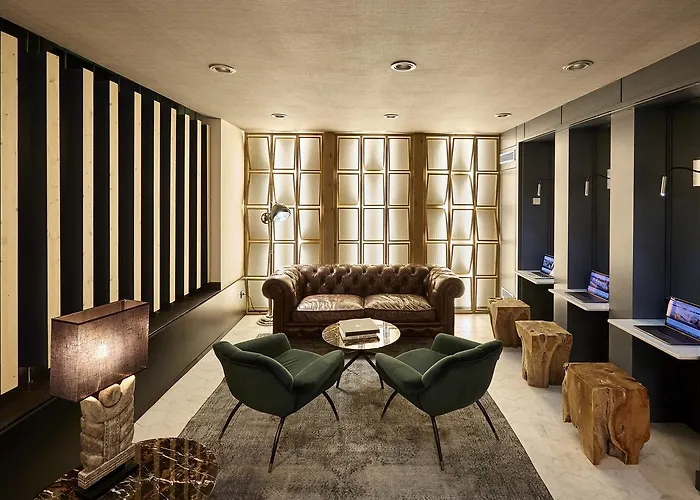 Hotel Catedral 4 Sup 4*