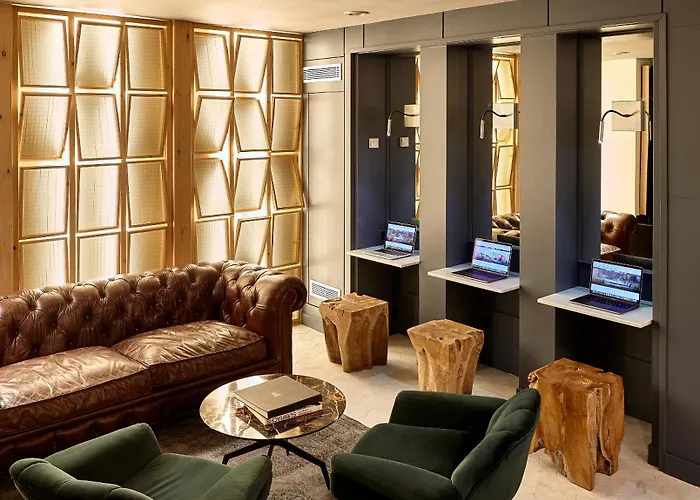 Hotel Catedral 4 Sup 4*